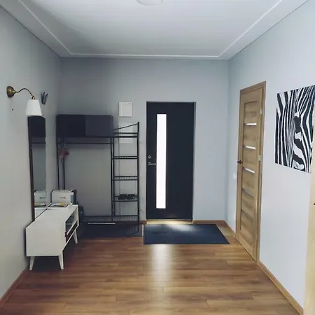 Old Slabada Apartment *